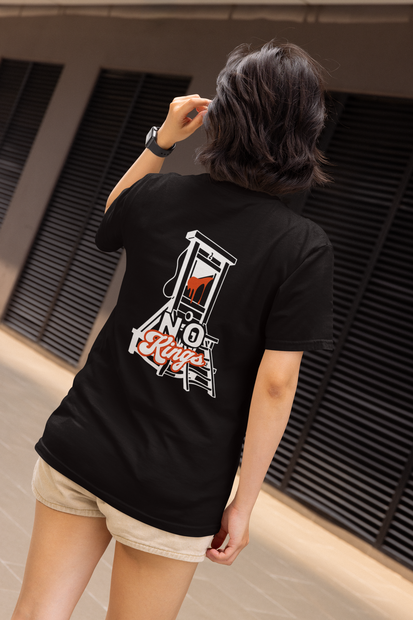NO KINGS  Guillotine Graphic Tee